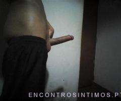 Virgem paga mulher por sexo