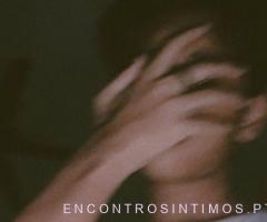 Jovem procura mulher