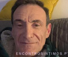 Procuro namorada