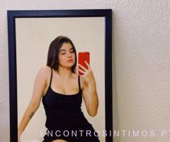 Jovem mulher sensível e independente - 3