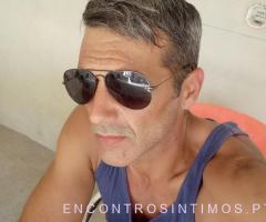 Procuro amizade e quem sabe relacao duradoura.
