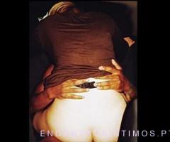 Casal liberal procura casal ou single BBC