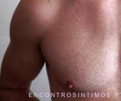 Homem disponível para mulheres carentes 