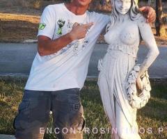 Homem procura casais