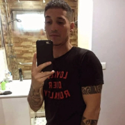 hugo novo
